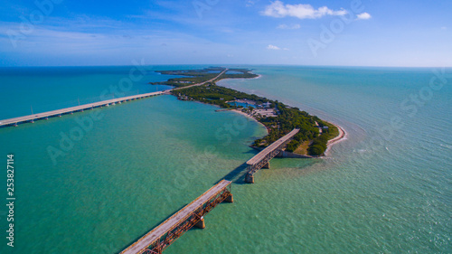 Obraz na plátně Aerial view of the Florida Keys