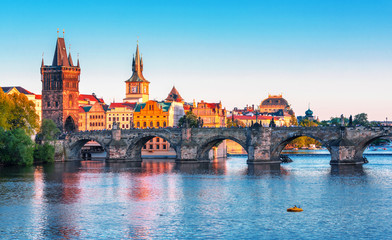 Fototapete Prag Malerischer Blick auf das historische Zentrum von Prag, Gebäude und Wahrzeichen der Altstadt, Prag, Tschechien?  © Rastislav Sedlak SK