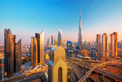 Billede på lærred Amazing Dubai city center skyline at the sunset, Dubai, United Arab Emirates
