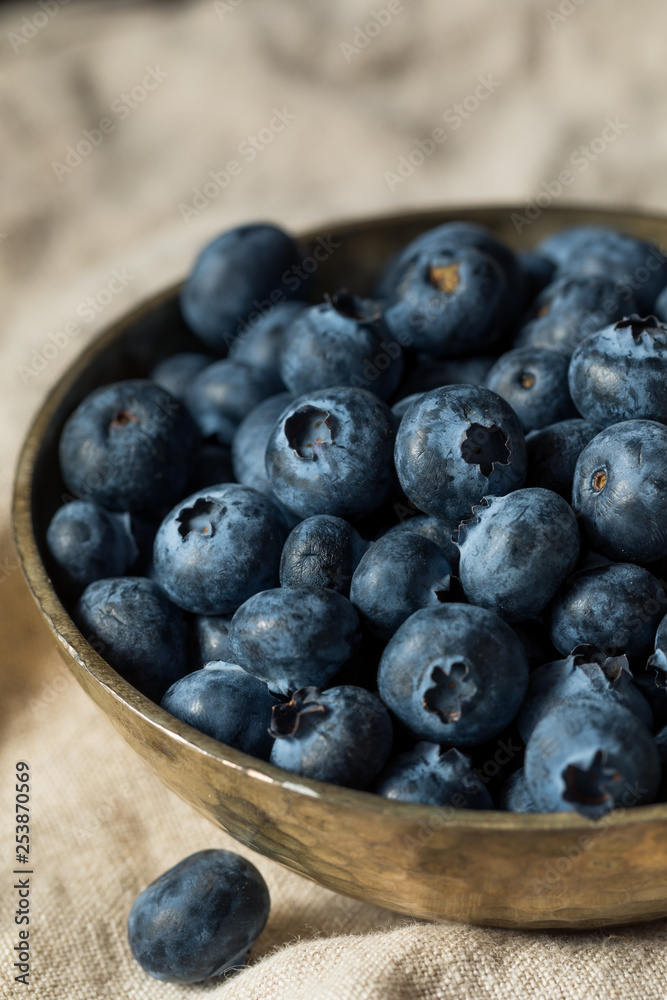 Raw Blue Organic Blueberries Raw Blue Organic Blueberries