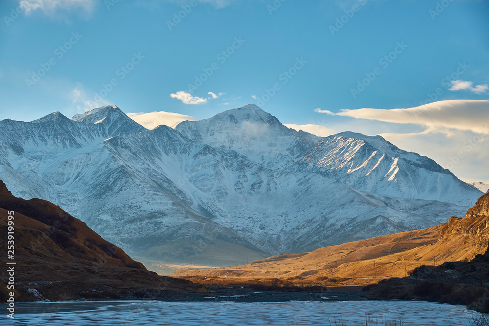 Fototapeta premium Lake in over Dargvas