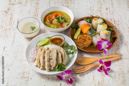 代表的なタイ料理 typical Thai cuisine