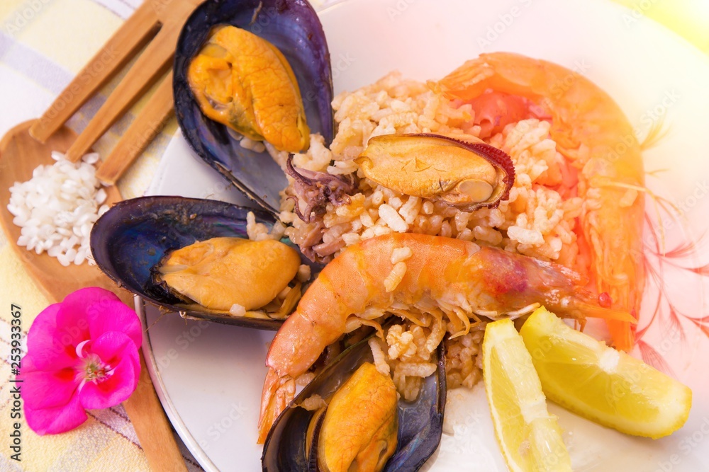 Tasty seafood dish – Paella a la marinera