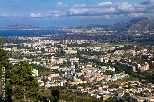 Fototapeta Naklejka Na Ścianę i Meble -  Palermo e provincia (Sicilia)