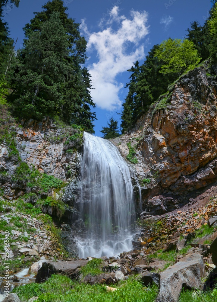 Obraz premium magnificent waterfall photos.artvin/savsat/turkey