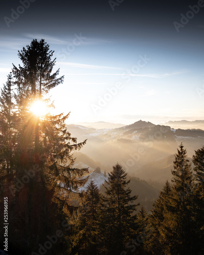 Sonnenuntergang auf der Hundwilerhöhe in Appenzell