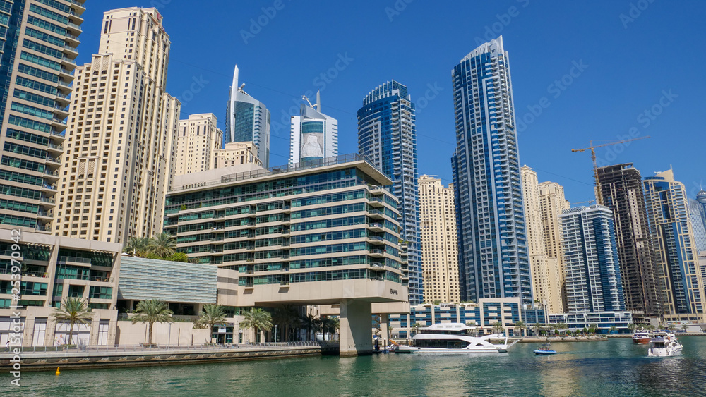 Naklejka premium Dubai Marina