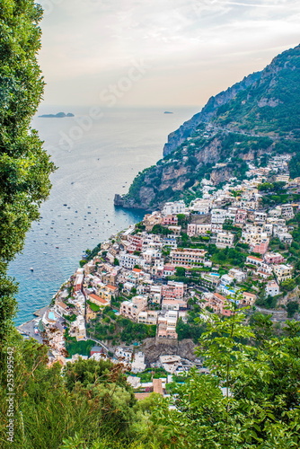Foto Naples, Positano Italy - August 12, 2015 : Hiking trail on the Amalfi Coast: Se