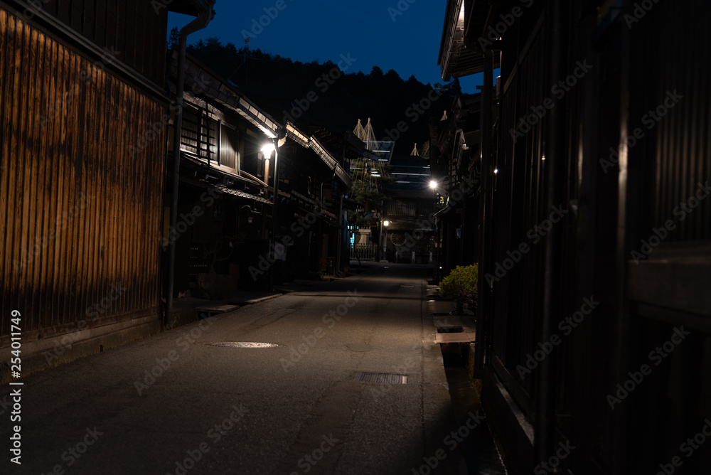 飛騨高山の夜