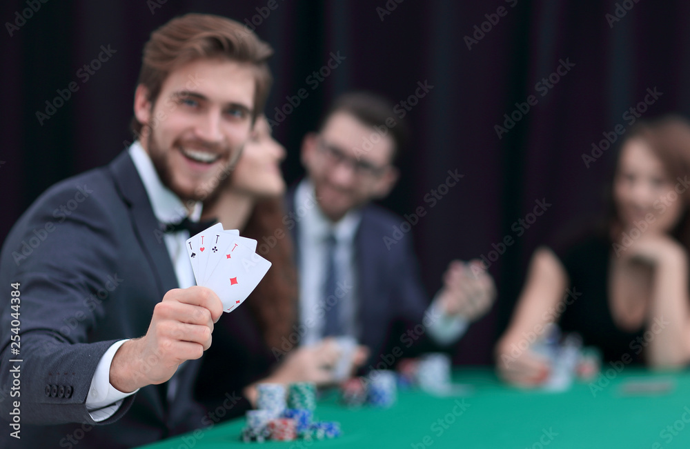 player to the casino with a combination of four aces. player to the casino with a combination of four aces.