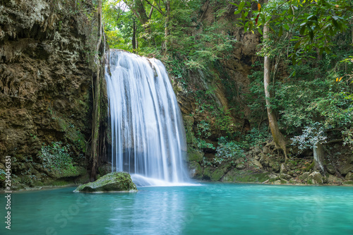 Fototapeta Naklejka Na Ścianę i Meble -  Erawan Waterfall tier 3, in National Park at Kanchanaburi, Thailand