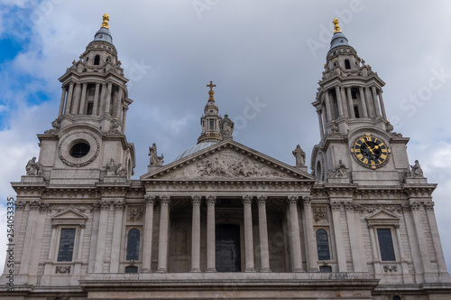 St. Paul's Cathedral in London, England © Gabriel Teleptean