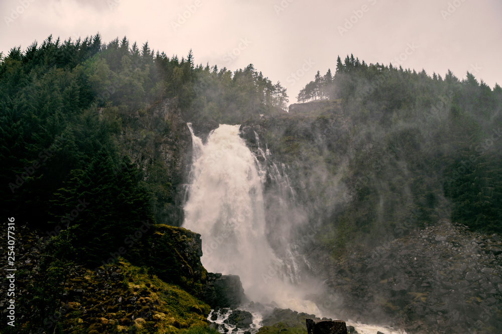 Wasserfall 4 Wasserfall 4