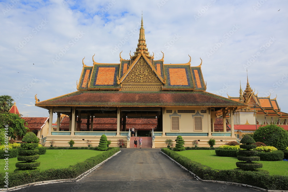 Phnom Penh palace 