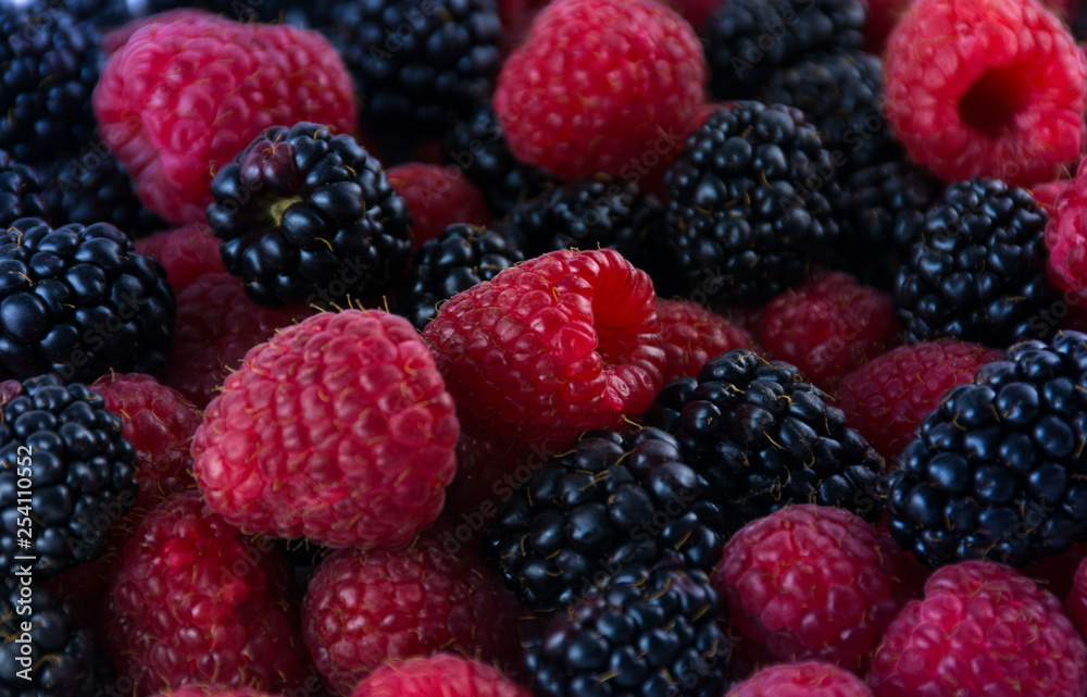 Raspberry and blaackberry mixed fruits Raspberry and blaackberry mixed fruits