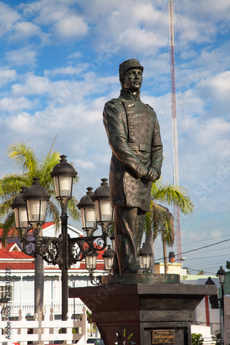 Gregorio Luperon monument photo