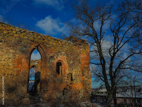 Fototapeta Naklejka Na Ścianę i Meble -  Old ruined Church