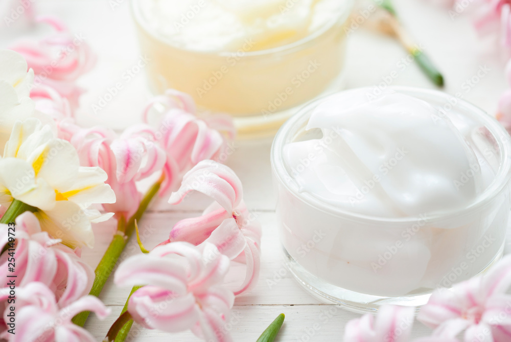 Moisturizers with hyacinth and daffodil flowers Moisturizers with hyacinth and daffodil flowers