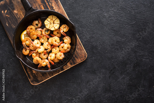 Bild auf Leinwand Rosted Shrimps, Prawns
