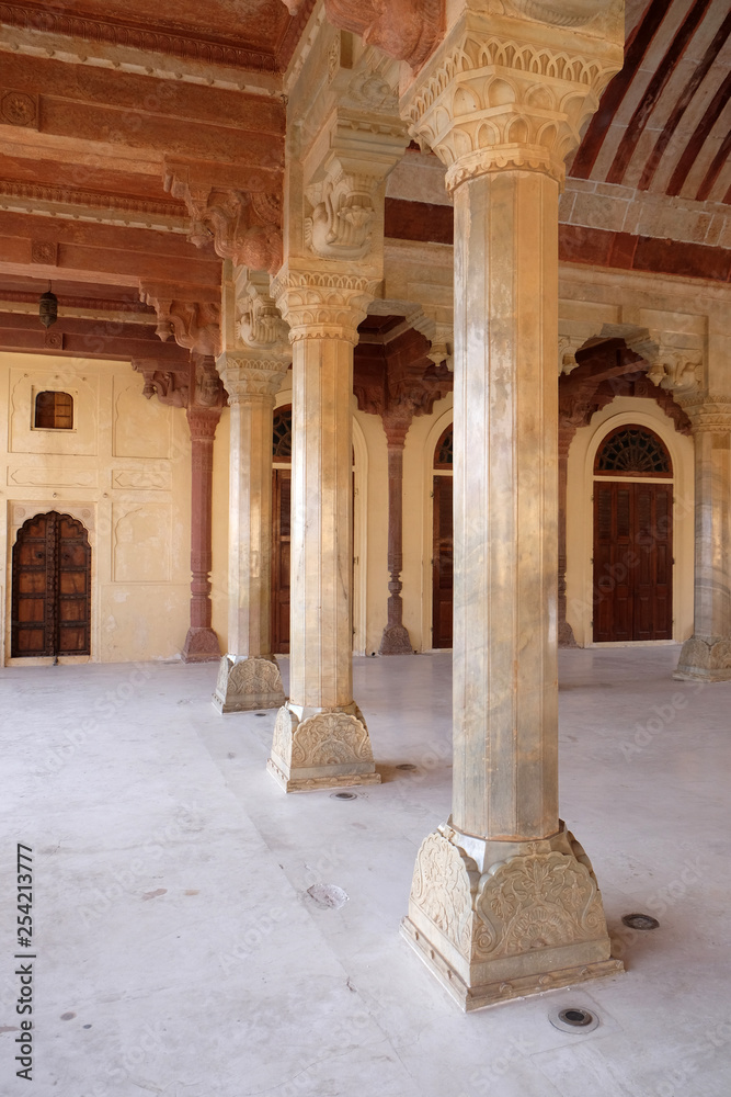 White marble hall of Sattais Katcheri at Amber Fort in Jaipur, Rajasthan, India