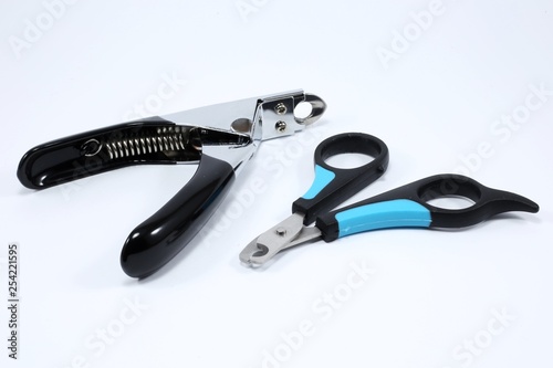 claw clippers for cats, claw clippers for dogs, isolated on white background