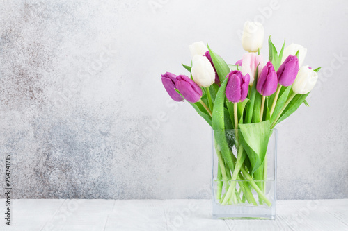 Fototapeta Naklejka Na Ścianę i Meble -  Colorful tulips flower bouquet