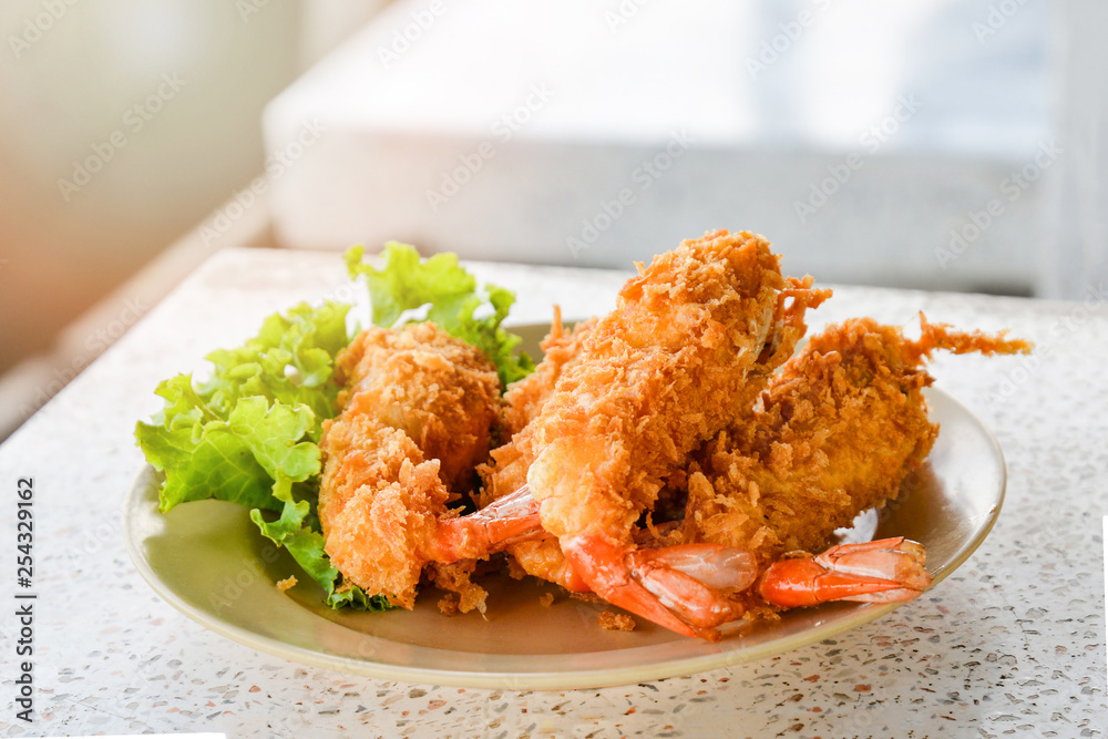 Delicious deep fried shrimps crispy wrapped Delicious deep fried shrimps crispy wrapped