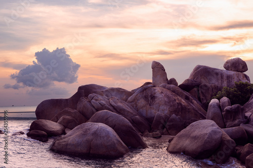 Hin Ta Hin Yai : Hinta Hinyai Koh samui Thailand. Tips: Hinta Hinyai amazing stones of Lamai beach Koh samui Thailand photo