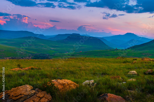 Photo Drakensberg mountains, Royal Natal National Park, South Africa