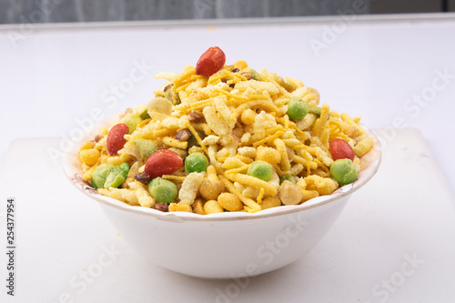 indian khatta meetha namkeen mixture