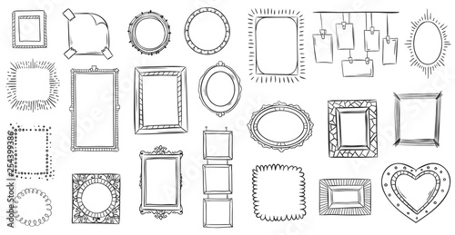 Doodle frames. Hand drawn frame, square borders sketched doodles and picture frame drawing sketch isolated vector illustration photo