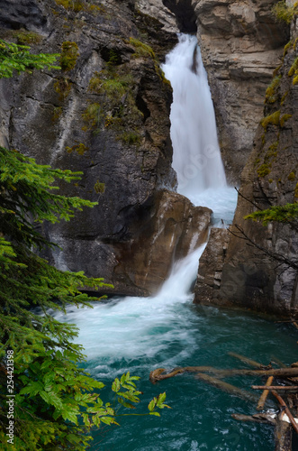 Double waterfall 1
