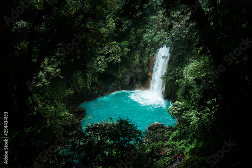 Costa Rica rio celeste vulcano tenorio national park waterfall