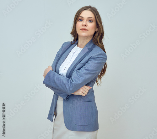  business woman posing with crossed ams.