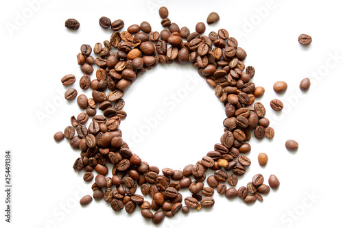 circle coffee beans on white background