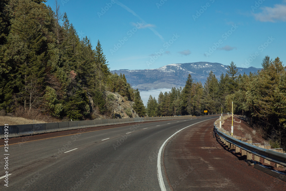 Fototapeta premium Freeway in USA backgrounds