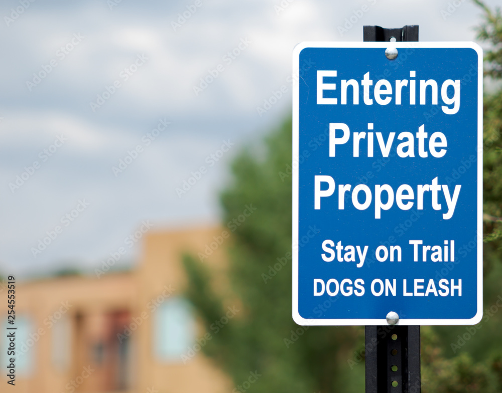 Obraz premium entering private property sign
