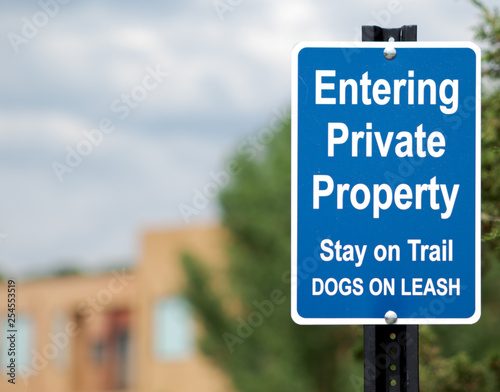 entering private property sign