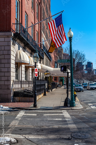 Wallpaper Mural Boston, USA- March 08, 2019:  The popular 1980s sitcom Cheers for 11 seasons and made the Beacon Hill bar the most famous bar in Boston, maybe in all of the United States. Torontodigital.ca
