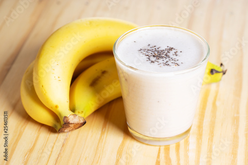 Banana smoothie with chia seed