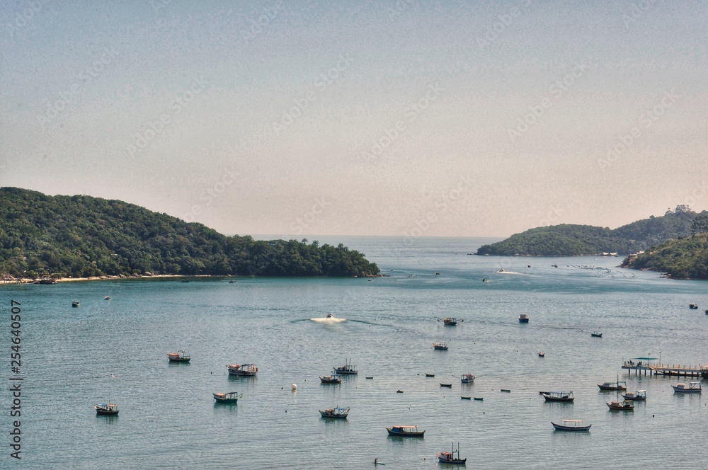 Naklejka premium Baia de Porto Belo no verão