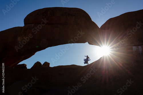 Canvas Print Model poses at Spitzkoppe
