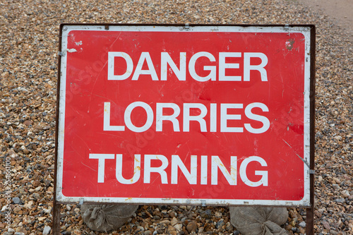 Danger lorries turning sign