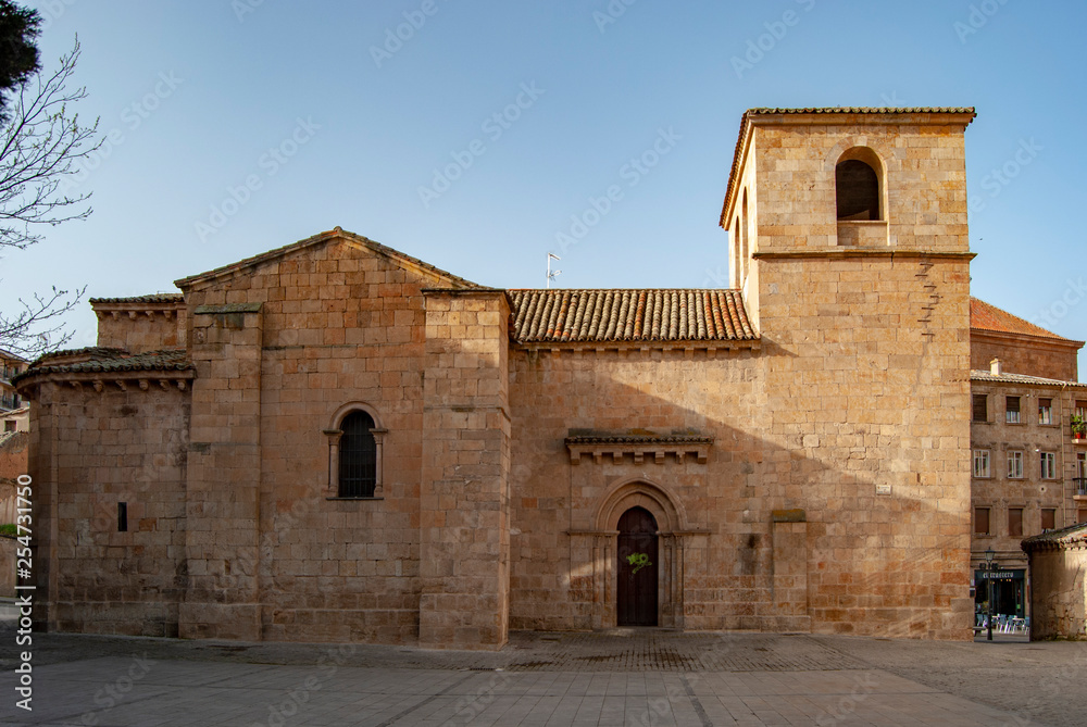 Church of Santo Tomás Canturiense in Salamanca