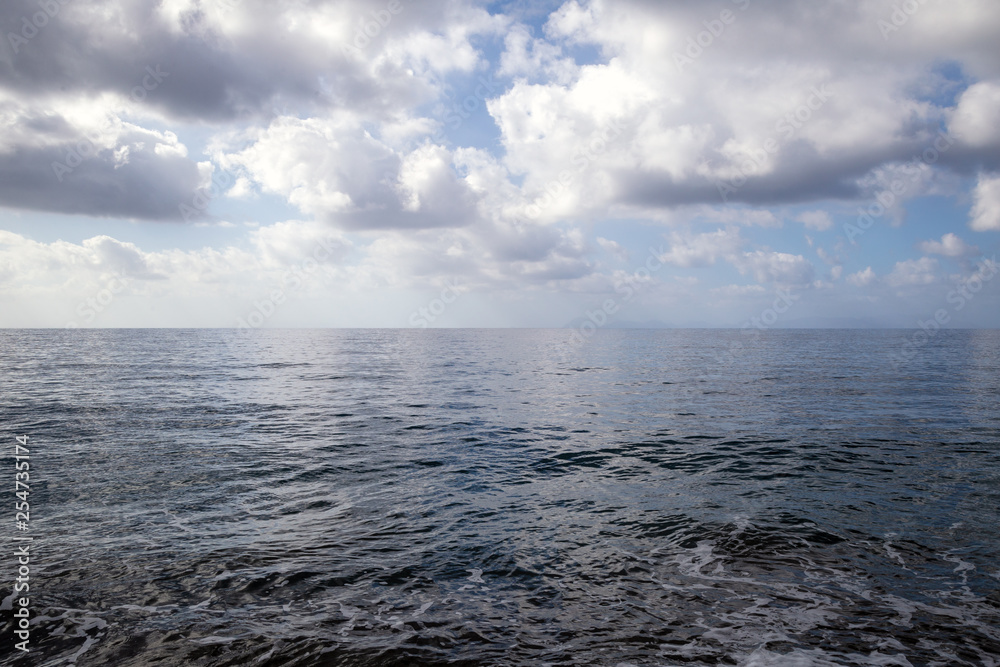 Fototapeta premium sea and blue sky