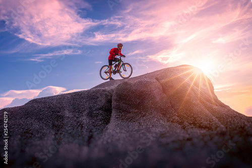 mountain bike cyclist .