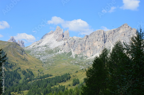 Titre : Dans les Dolomites, Italie-27 © indorienta