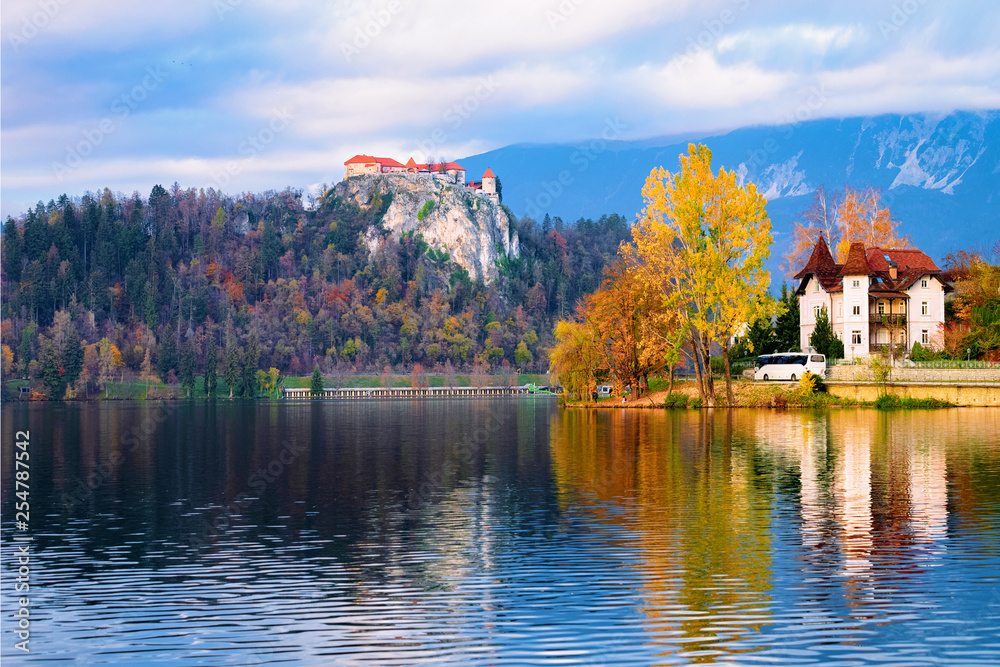 Fototapeta premium Beautiful landscape of Bled Lake with Castle