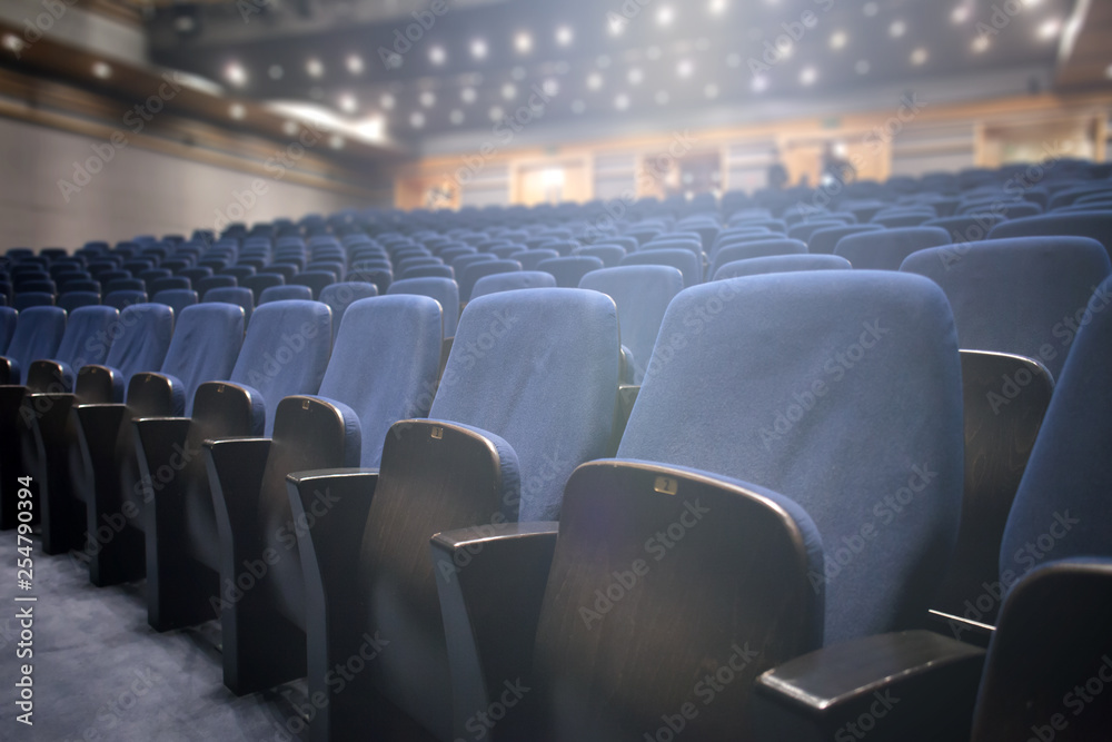 Fototapeta premium empty theater seats