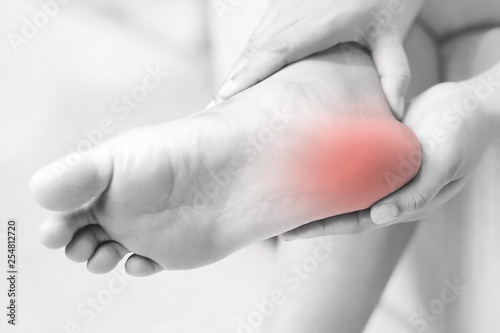Heel pain , Tendon inflammation